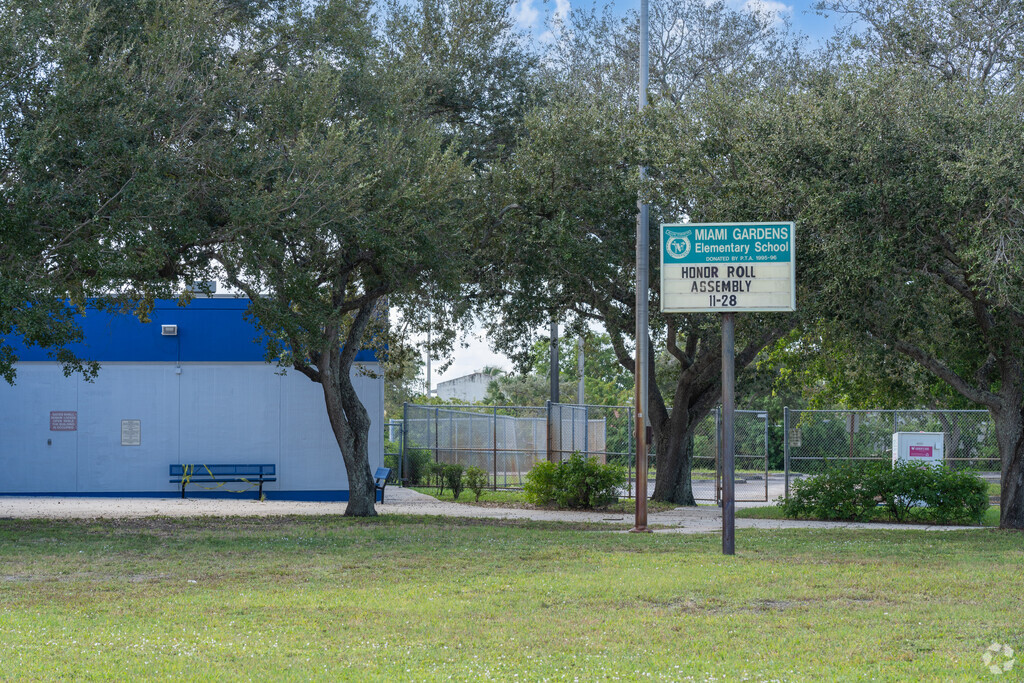 Miami Gardens Elementary School, Rankings & Reviews - Homes.com