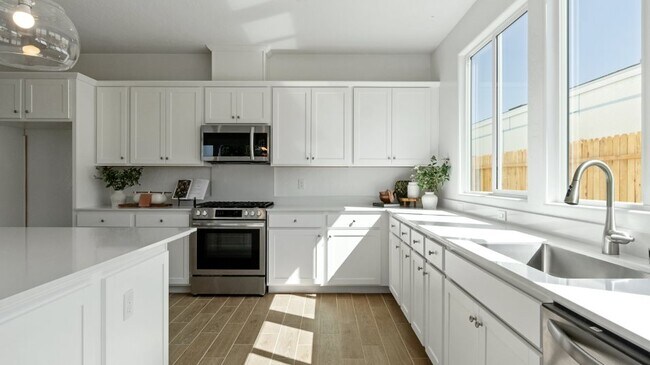 0 Fowler Ave unit 36246398, Fresno, CA 93727 - photo 5