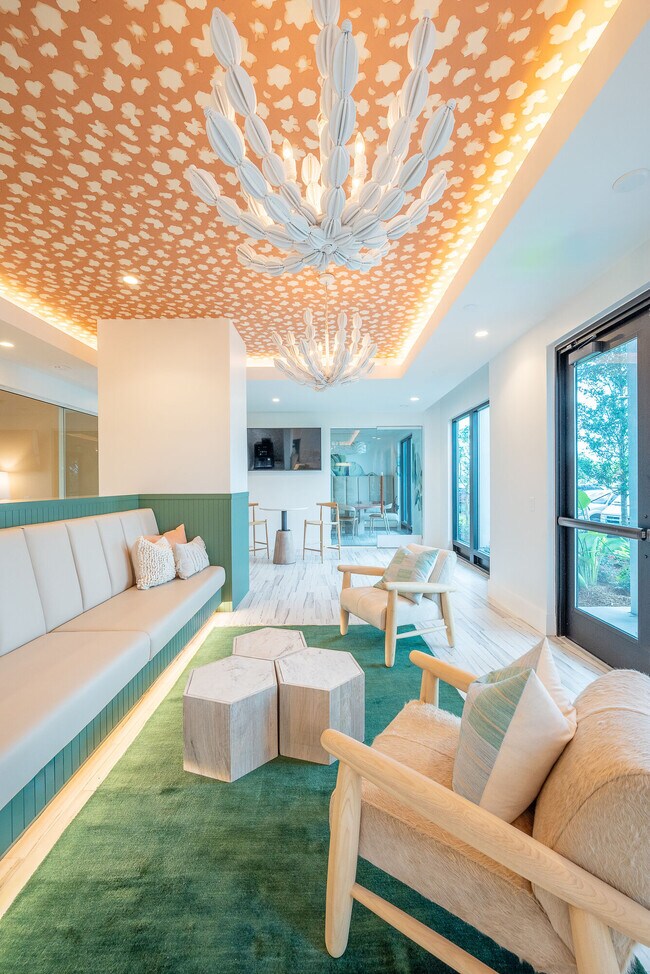 NOVEL Independence Park by Crescent Communities, Tampa, FL 33634 - photo 4