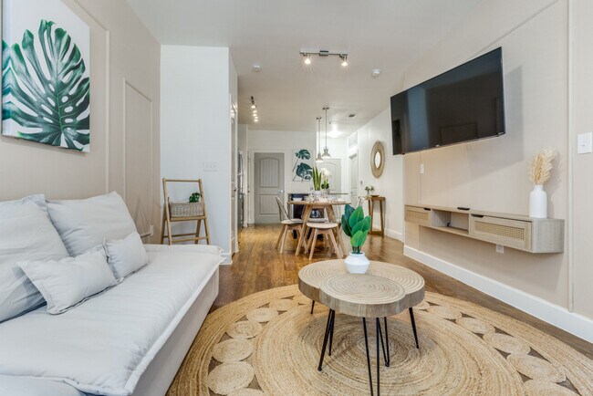 1221 Legacy Dr unit ID1363562P, Frisco, TX 75034 - photo 4