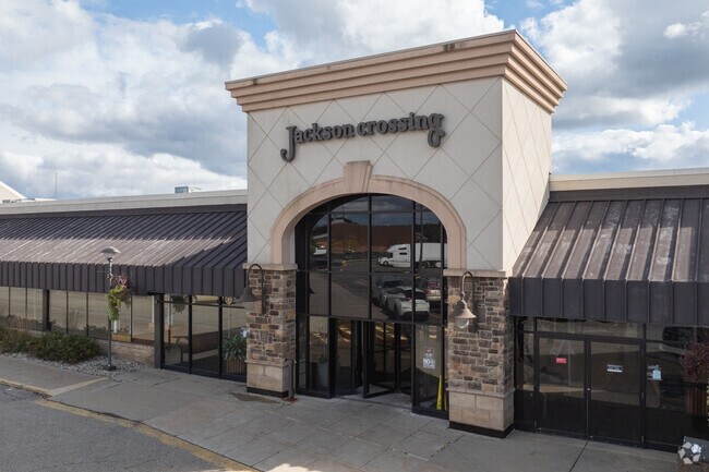 Jackson Crossing is a mall and shopping area just minutes from the Arts District.