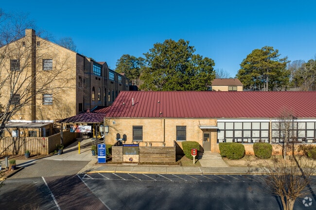Saint Thomas More Catholic School serves approximately 490 students.