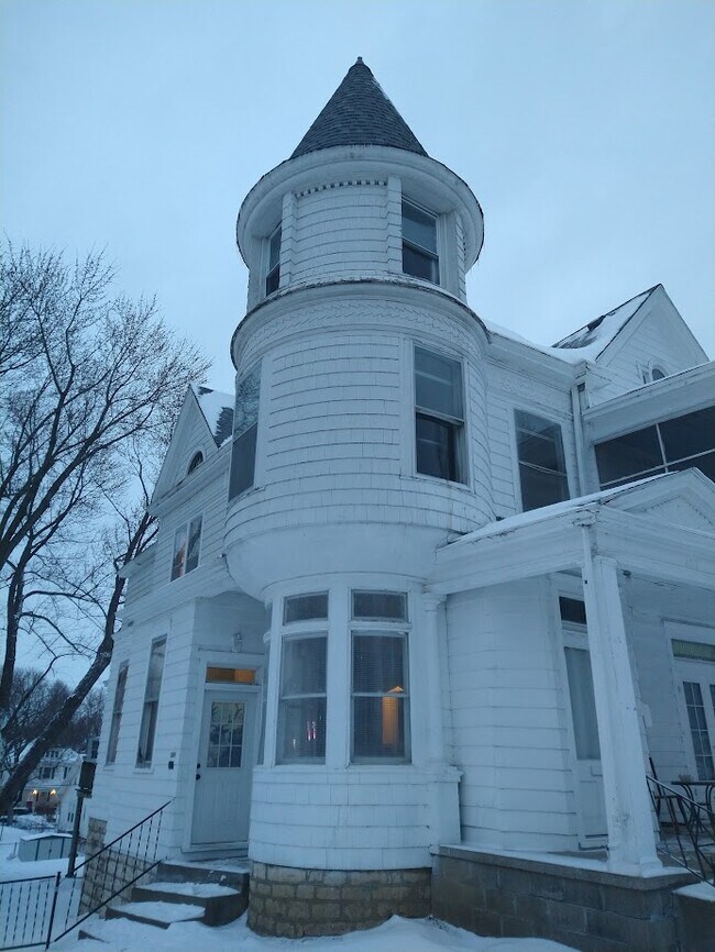 2202 Mulberry St unit 2204 Mulberry St, Saint Joseph, MO 64501 - photo 7