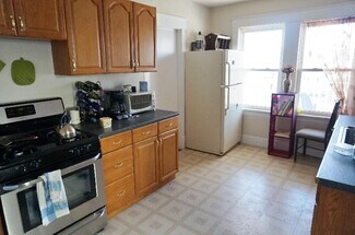 48 Green St Unit 2, Boston, MA 02130