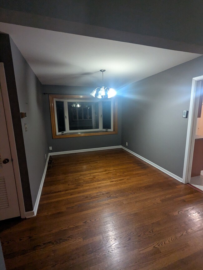 8049 W Eastwood Ave, Norridge, IL 60706 - photo 6