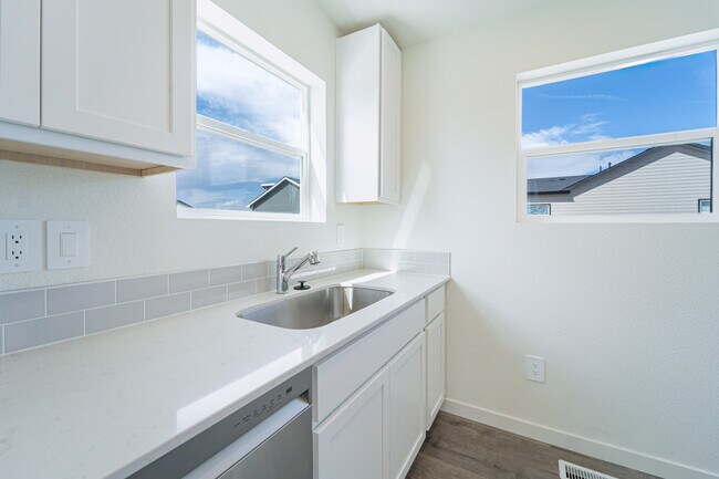 3744 Pinnacles St, Evans, CO 80620 - photo 5