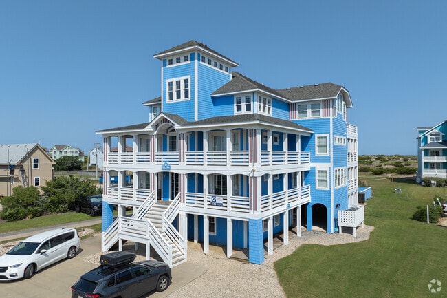 Find beautiful new builds boasting coastal styles of architecture with beach access.