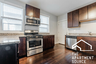 2968 N Ridgeway Ave Unit 2R, Chicago, IL 60618