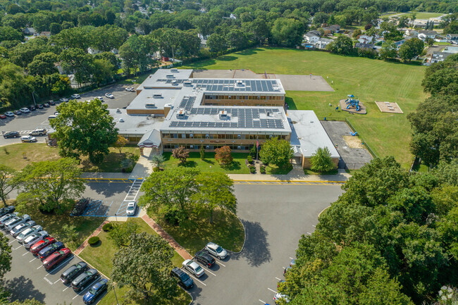 Aerial view of the facilities John Quincy Adams Elementary School.