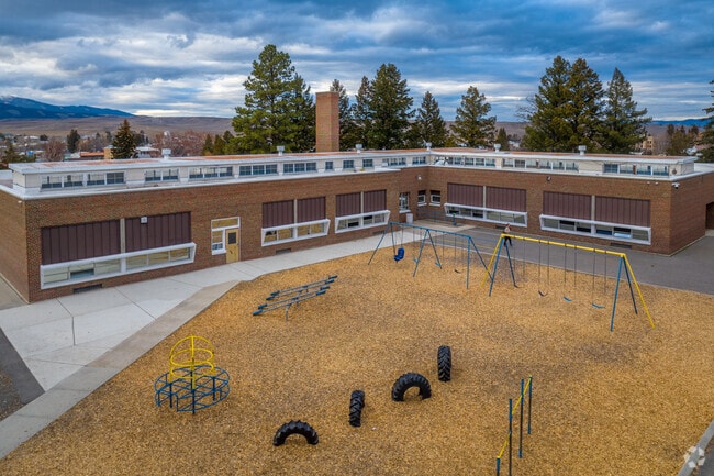 Families trust O.D. Speer School in Deer Lodge for caring teachers and quality elementary education.