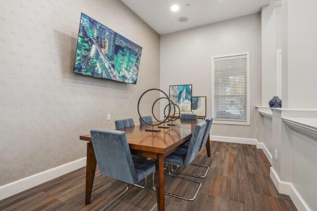 The Villages at Canterfield, West Dundee, IL 60118 - photo 4