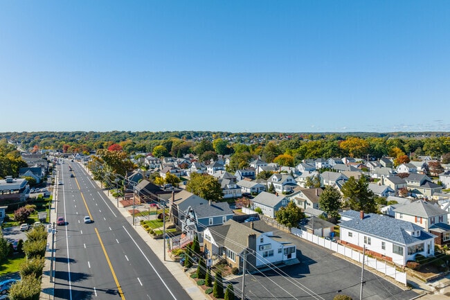 Forest Hills is bordered by Reservoir Avenue where most retail and restaurants are located.