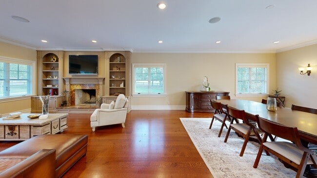 13 Indian Path, Millstone Township, NJ 08535 - photo 2