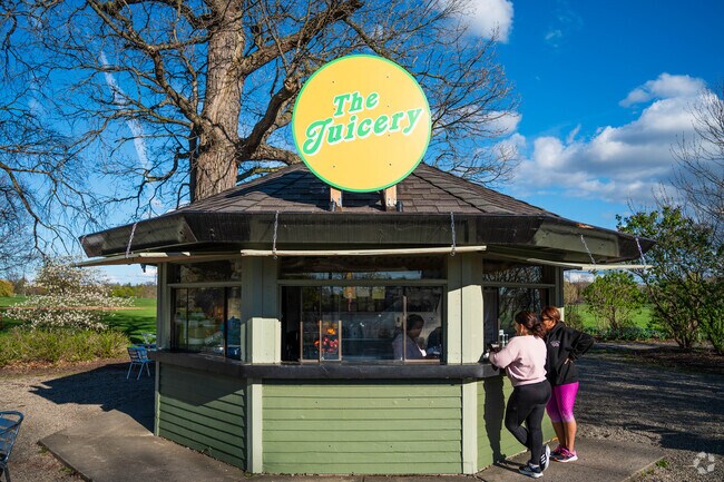 The Juicery in Elmwood Bidwell in Buffalo offers refreshments throughout the summer.