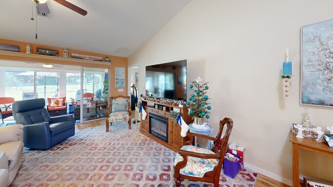 1056 SW 159th St, Ocala, FL 34473 - photo 2