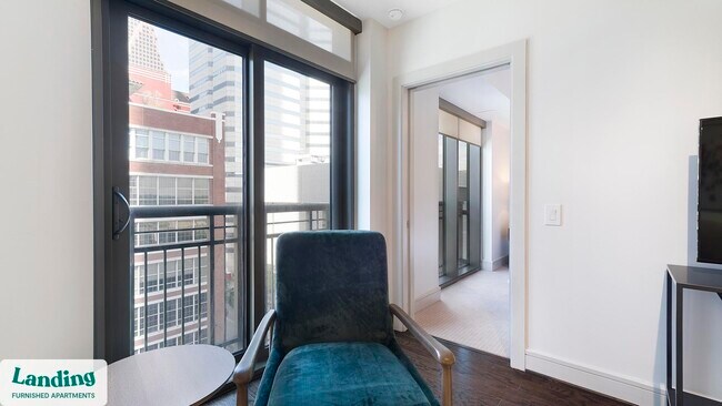 777 Preston St unit 7C, Houston, TX 77002 - photo 6