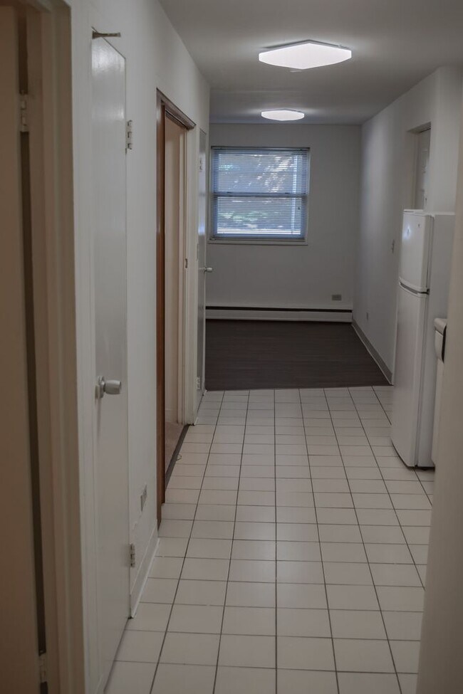 Clark Street Apartments by Royse + Brinkmeyer, Champaign, IL 61820 - photo 3