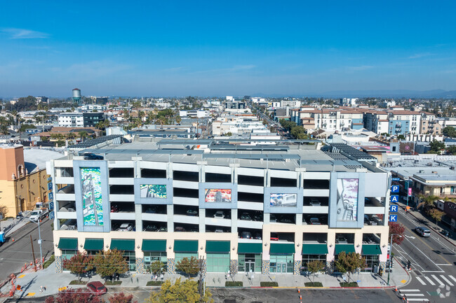 A view of The Charter School of San Diego from above.