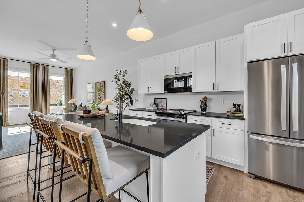 105 Peerless Ave unit 38158609, Chattanooga, TN 37405 - photo 1