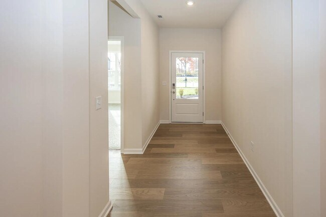 6250 Rippling Rock Dr, Plainfield, IN 46168 - photo 4