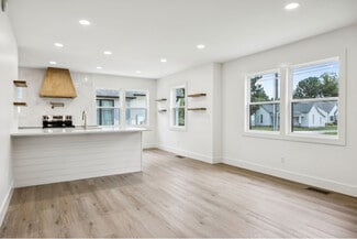 1332 Columbia Ave, Franklin, TN 37064