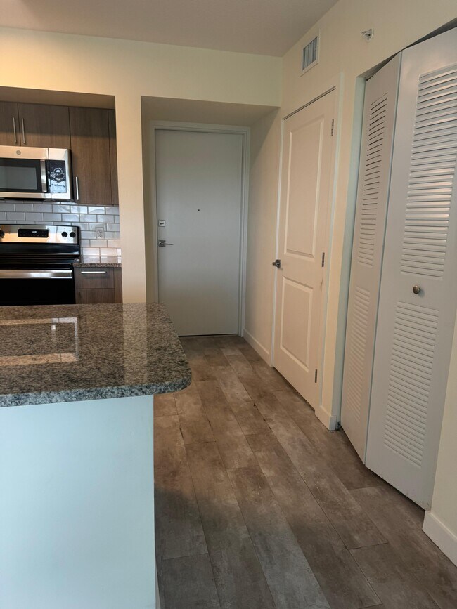 11330 SW 3rd St Unit B1, Miami, FL 33174