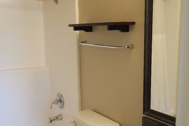 7120 Shoreline Dr unit 2112, San Diego, CA 92122 - photo 6