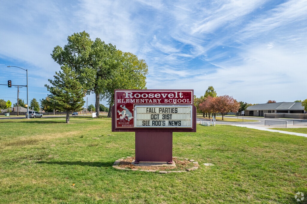 The entrance to Roosevelt Elementary School in Norman.