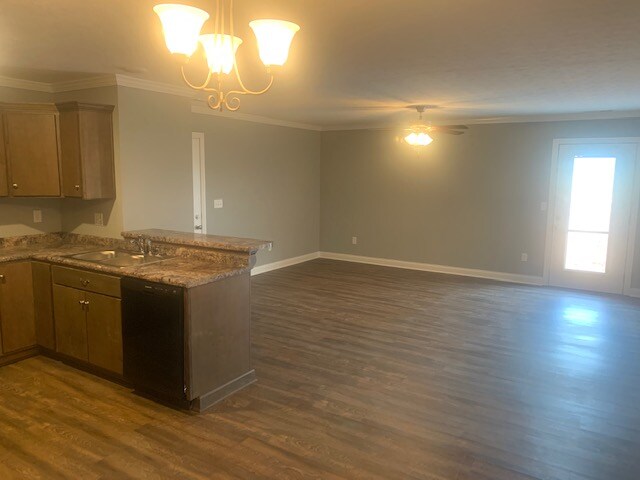 192 Vincent St unit A4, Smiths Grove, KY 42171 - photo 2