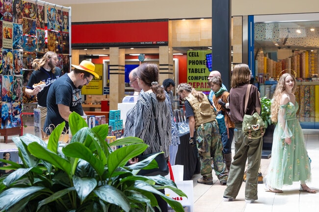 For all of you collectors out there, Super Nova Comic Con is a must go to event Sterling.