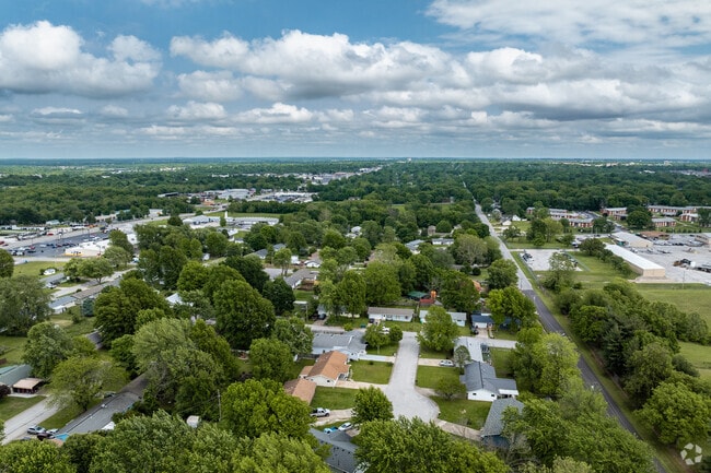 The Tom Watkins neighborhood is nestled in north west Springfield.