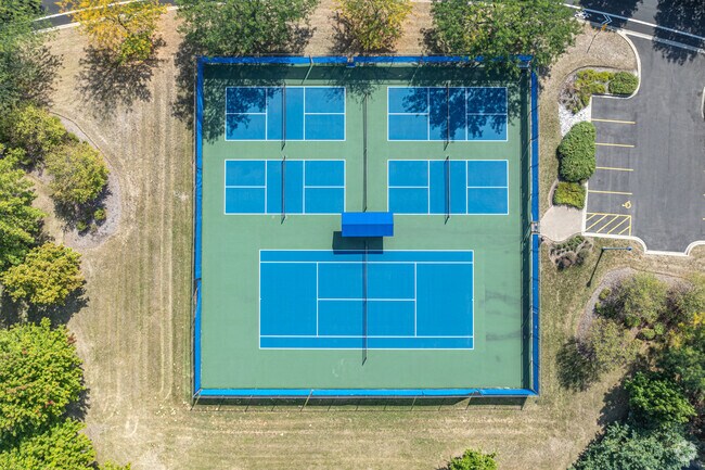 Tennis and pickleball courts can be found in several places throughout Prestbury.