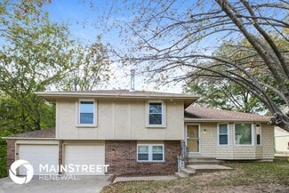 306 N Speck Ave, Independence, MO 64056