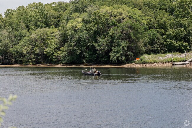 Cordesville locals enjoy boating the local area canals and lakes for fun in the sun.