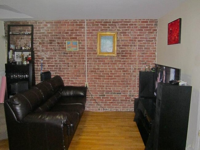 22 Symphony Rd unit 49-18, Boston, MA 02115 - photo 7
