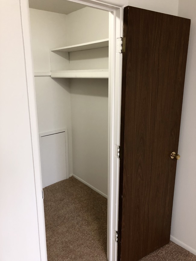 Bedroom Closet