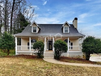 2020 Foster Dr, Cumming, GA 30040