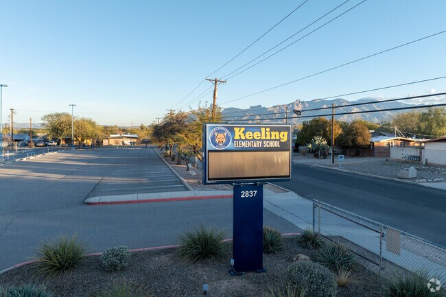Helen Keeling Elementary School is located off of Los Altos Avenue.