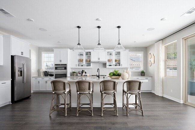 2016 Saguaro Glen, Escondido, CA 92025 - photo 5