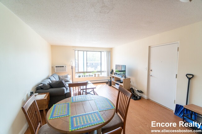109-111 Tremont St unit 422, Boston, MA 02135 - photo 4