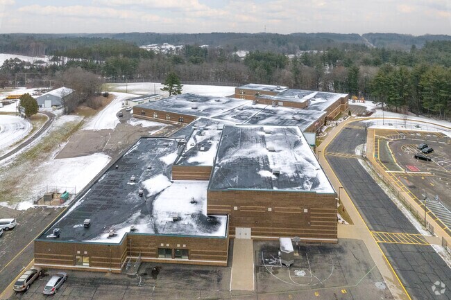 Spring Hill Elementary in Wisconsin Dells' mission is to Connect, Inspire, Achieve Everyone.