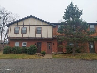 1226 Schweitzer Rd Unit 101, McKeesport, PA 15135