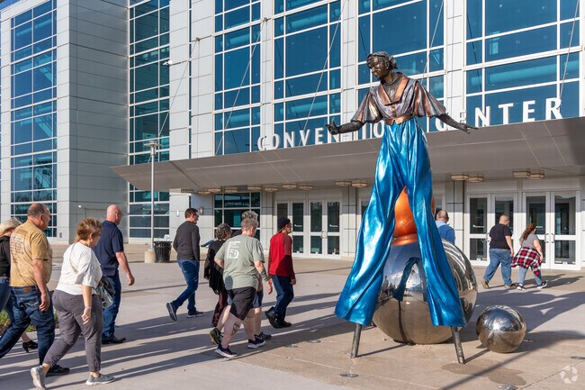 The CHI Health Center in Downtown Omaha brings major artis from around the world.