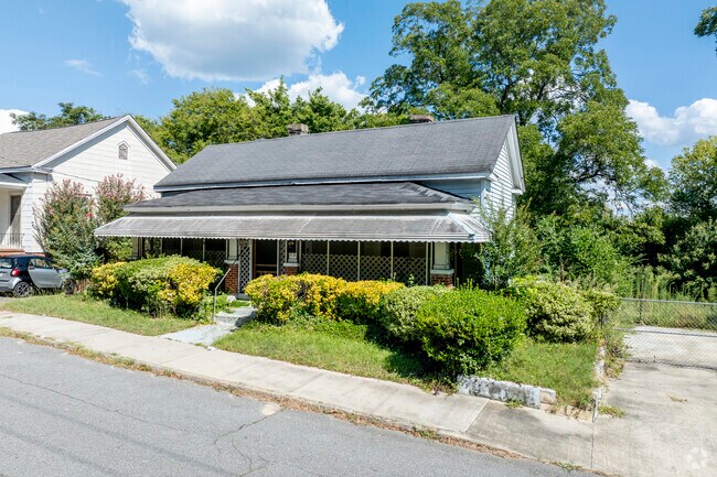 Pleasant Hill Historic District, Macon, features charming Craftsman bungalows from the 1920s.