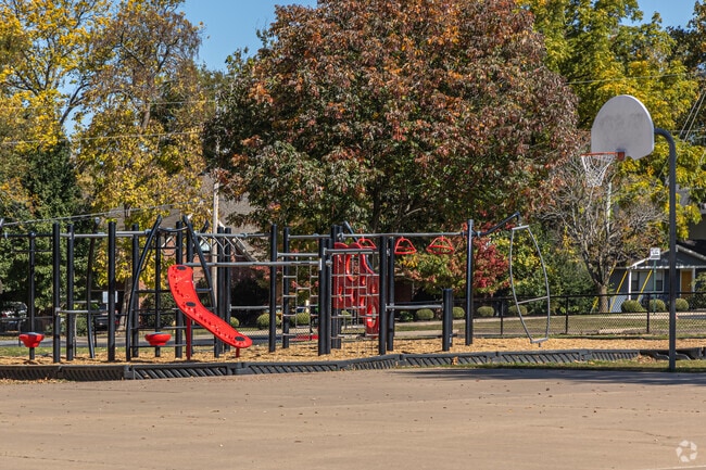 Old High Middle School has a playground.