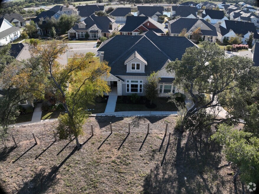 220 Bolivar Way unit 101, San Marcos, TX 78666 - photo 2