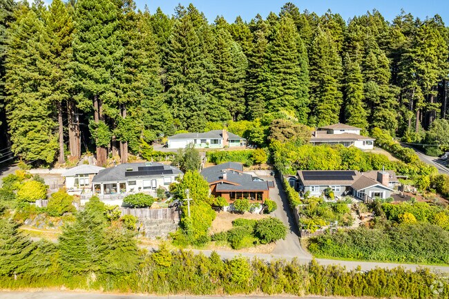 Hillside homes in East Arcata-Bay View has views of Arcata Bay.