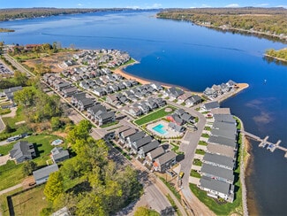 812 Lake, Whitehall, MI 49461