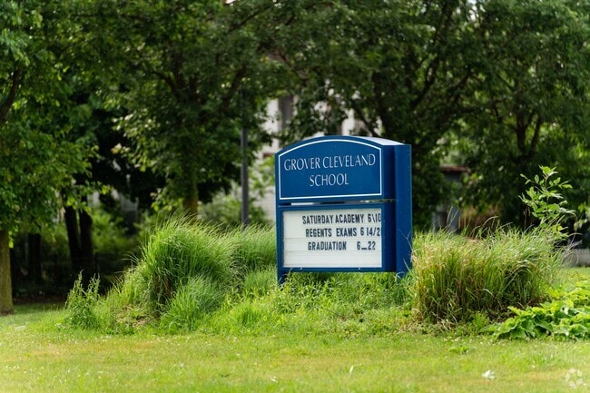 Before the International Preparatory School moved in, the building was a different high school.