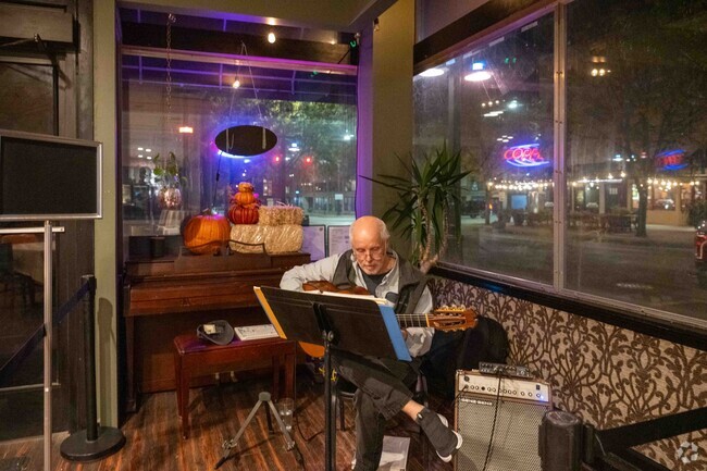 Donnie's Homespun Pizza which is near The Elms area serves delicious pizza and has live music.